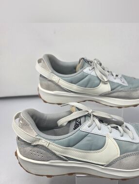 Nike Waffle Debut Running Shoes Light Pumice Women’s Size 9.5